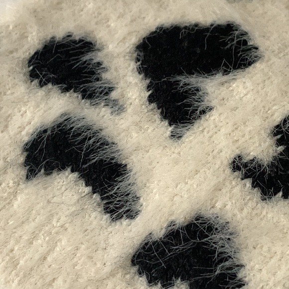 Easy wear Sweater - Picture 3 of 4